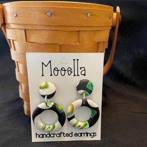 Retro Green Earrings